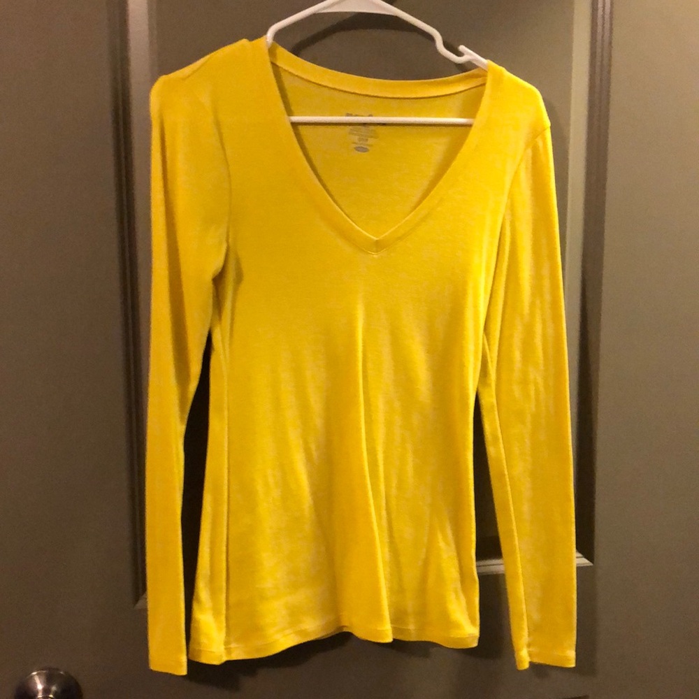 Basic long sleeve shirt